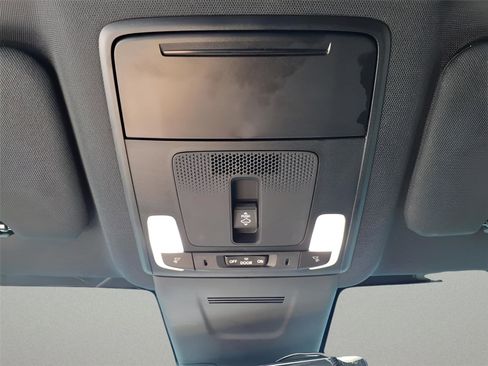 Used 2025 Honda CR-V Sport Touring image 26