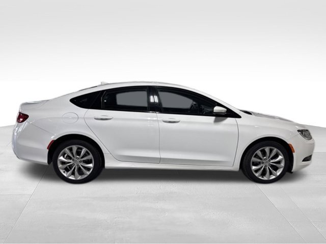 Used 2015 Chrysler 200 S w/ Navigation & Sound Group I AWD/4WD image 8