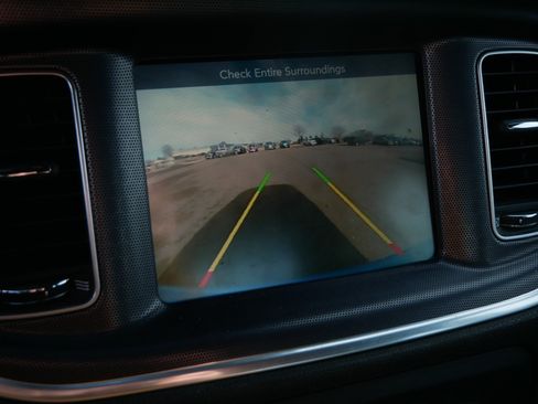 Used 2015 Dodge Charger SRT w/ Harman/Kardon Audio Group image 34