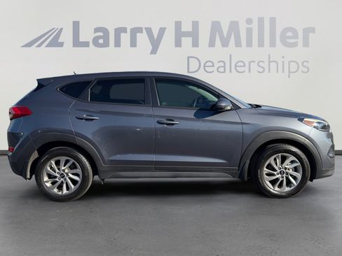Used 2017 Hyundai Tucson SE image 6