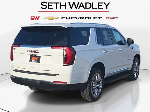 New 2026 GMC Yukon Elevation image 7