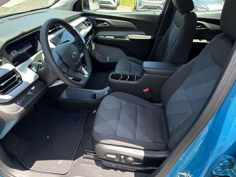 New 2027 Chevrolet Bolt LT w/ Comfort Package FWD image 12