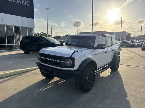 Used 2024 Ford Bronco Wildtrak AWD/4WD image 4