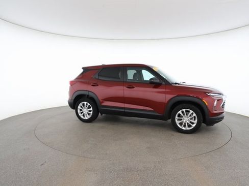 Used 2025 Chevrolet TrailBlazer LS w/ LS Convenience Package image 24