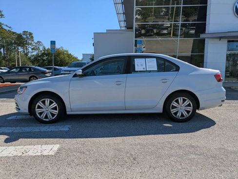 Used 2017 Volkswagen Jetta S FWD image 3