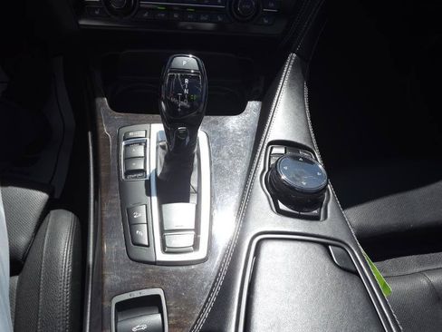 Used 2015 BMW 640i xDrive Convertible AWD/4WD image 25