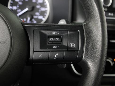 Used 2021 Nissan Rogue S FWD image 26