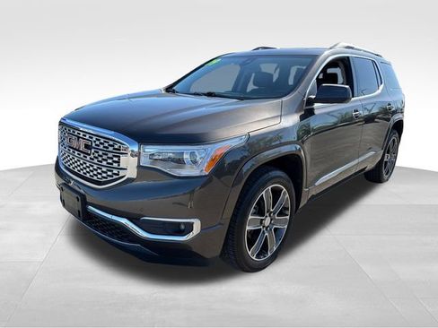 Used 2019 GMC Acadia Denali AWD/4WD image 3
