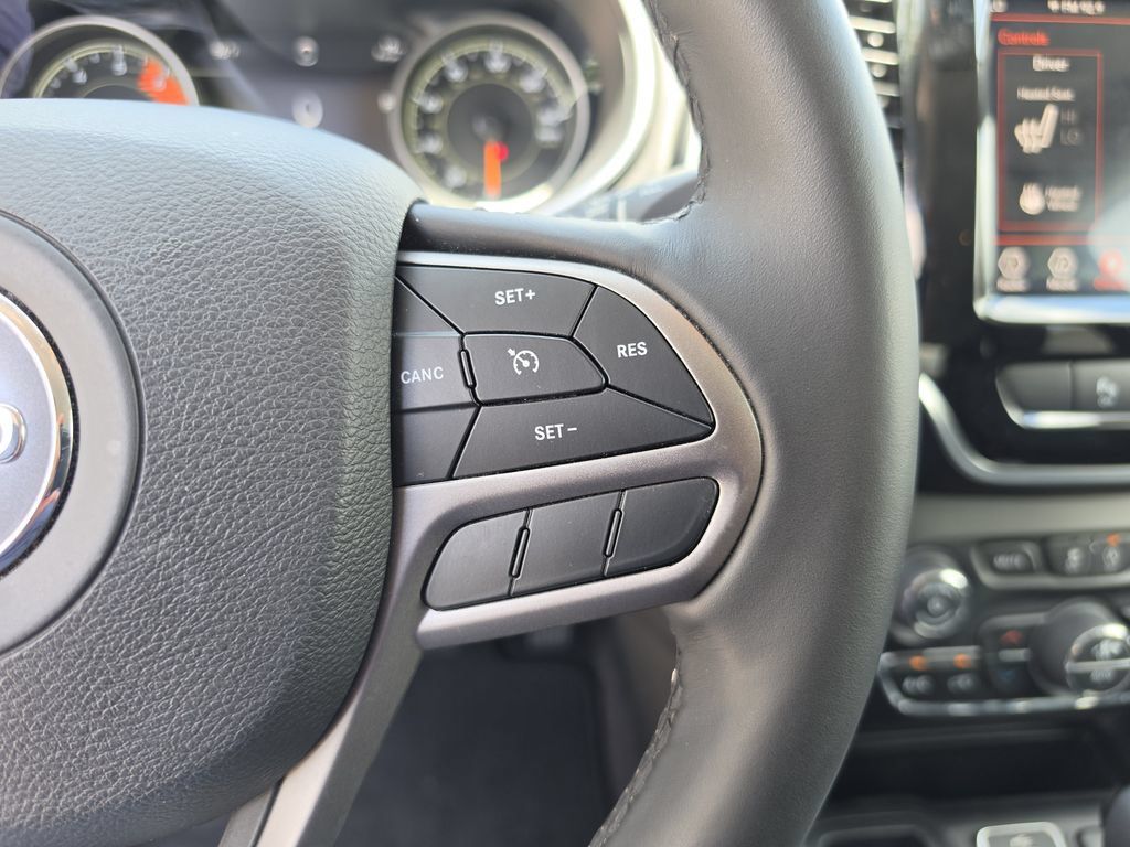 Certified 2019 Jeep Cherokee Limited FWD image 28