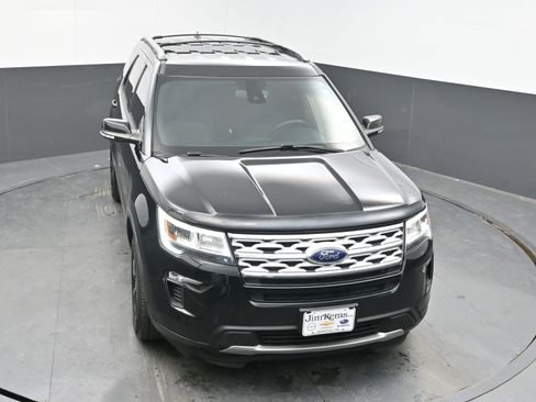 Used 2018 Ford Explorer XLT w/ Equipment Group 201A image 30