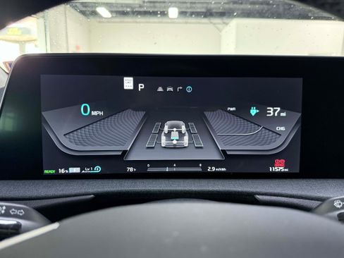 Used 2024 Kia EV6 Wind w/ Wind Technology Package AWD/4WD image 21