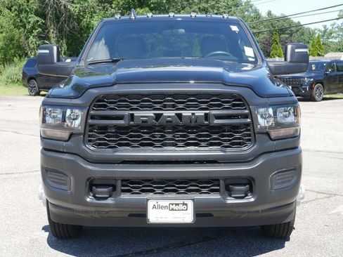 New 2024 RAM 3500 Tradesman image 2