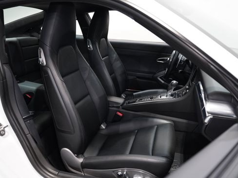Used 2014 Porsche 911 Carrera S image 27