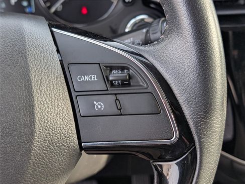 Used 2020 Mitsubishi Outlander SEL image 23