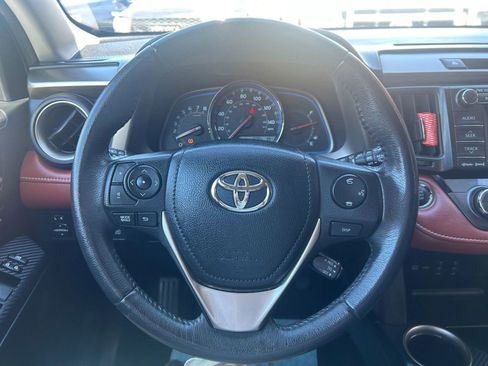Used 2013 Toyota RAV4 Limited image 16