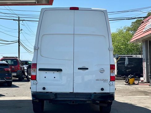 Used 2021 Nissan NV 2500 SV RWD image 6
