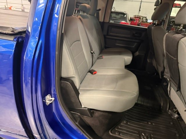 Used 2017 RAM 2500 Tradesman w/ Chrome Appearance Group AWD/4WD image 14