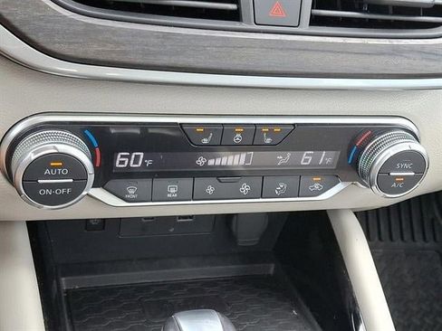 Certified 2023 Nissan Altima 2.5 SL image 16