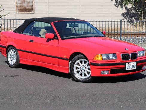 Used 1999 BMW 328i Convertible RWD image 11