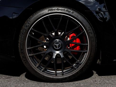 Used 2020 Mercedes-Benz AMG GT C image 18