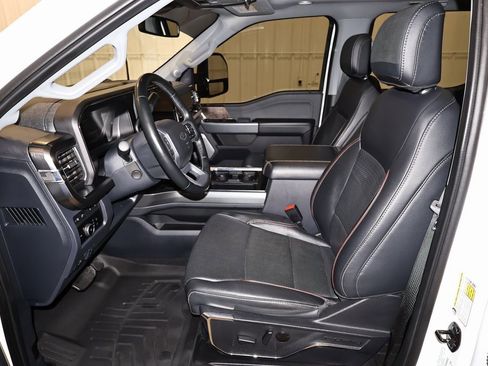 Used 2023 Ford F250 Lariat w/ Lariat Ultimate Package image 13