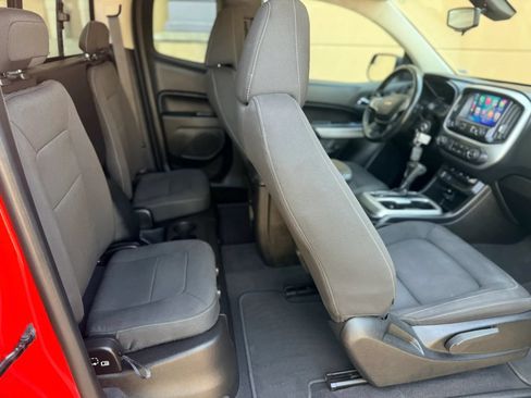 Used 2020 Chevrolet Colorado LT w/ LT Convenience Package AWD/4WD image 31