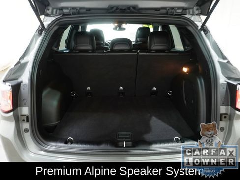 Used 2023 Jeep Compass Limited w/ Sun and Sound Group AWD/4WD image 9