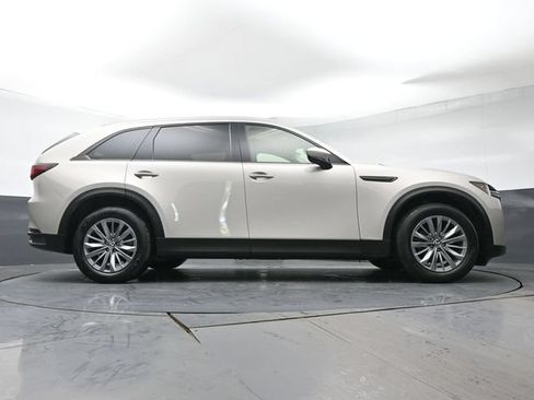 Used 2024 MAZDA CX-90 3.3 Turbo w/ Preferred Plus AWD/4WD image 32