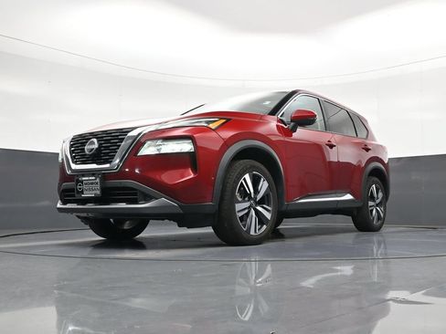 Certified 2023 Nissan Rogue SL w/ SL Premium Package AWD/4WD image 21