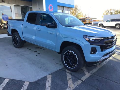 New 2026 Chevrolet Colorado Z71 w/ Technology Package image 1
