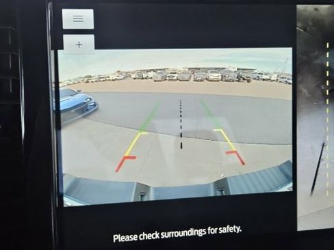 Used 2022 Ford F350 Platinum image 22