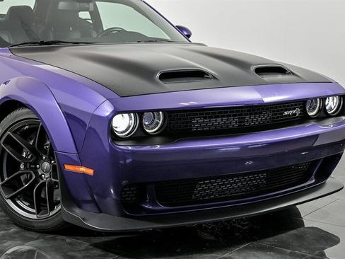 Used 2019 Dodge Challenger SRT Hellcat Redeye RWD image 2