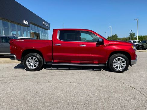 Used 2024 Chevrolet Silverado 1500 LTZ w/ LTZ Premium Package AWD/4WD image 9