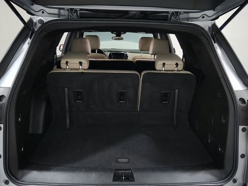 Used 2023 Chevrolet Traverse LS FWD image 20