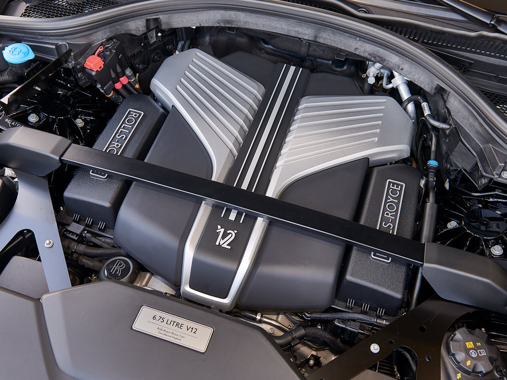 Certified 2024 Rolls-Royce Cullinan AWD/4WD image 23