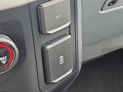 Used 2023 Ford F150 XLT AWD/4WD image 35