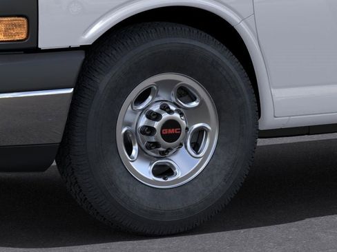 New 2024 GMC Savana 2500 w/ Driver Convenience Package image 33