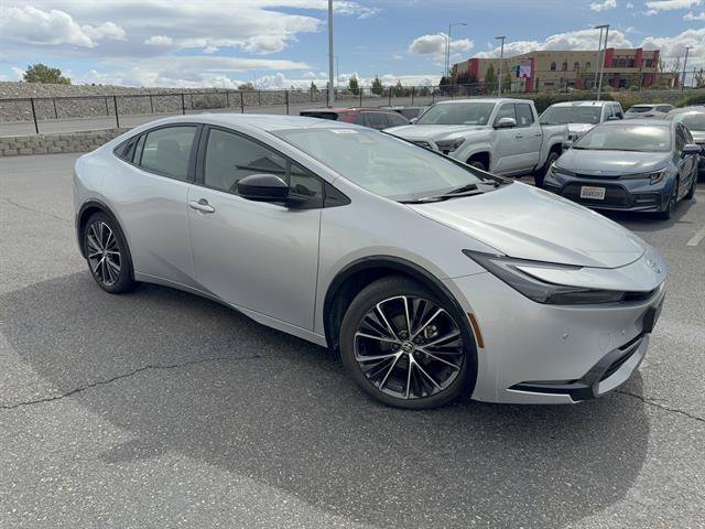 Certified 2024 Toyota Prius XLE FWD image 34