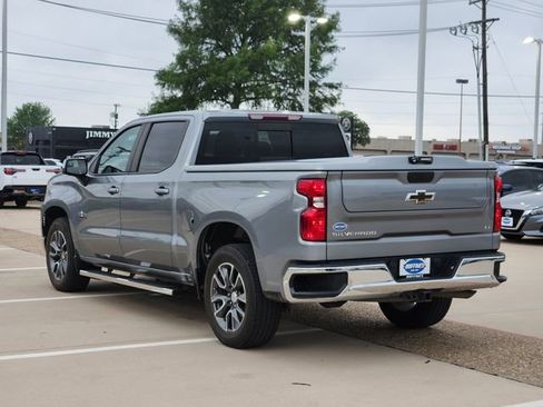 Used 2023 Chevrolet Silverado 1500 LT w/ Convenience Package II RWD image 4