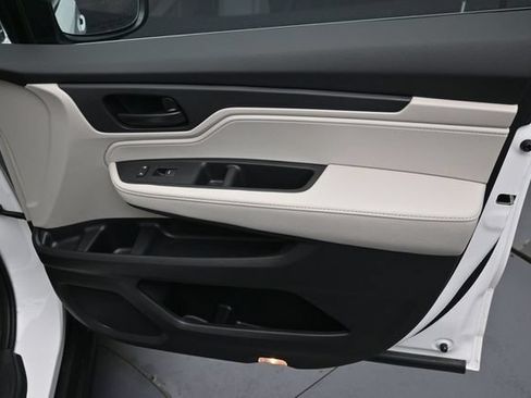 New 2026 Honda Odyssey EX-L image 39