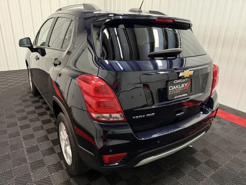 Used 2022 Chevrolet Trax LT w/ Driver Confidence Package AWD/4WD image 11
