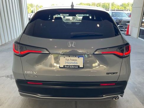 Certified 2025 Honda HR-V Sport image 21