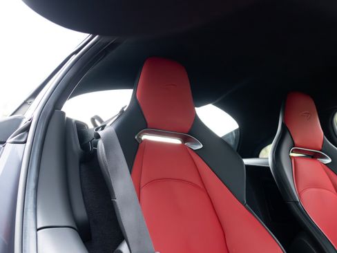 Used 2023 McLaren Artura RWD image 58