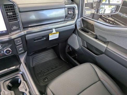 New 2026 Ford F550 4x4 Crew Cab Super Duty image 20