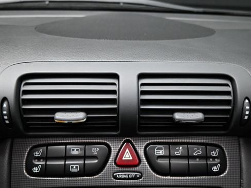 Used 2003 Mercedes-Benz C 230 Sedan image 76