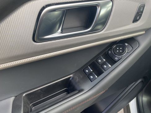 New 2026 Ford Explorer Active w/ Active Comfort Package RWD image 12