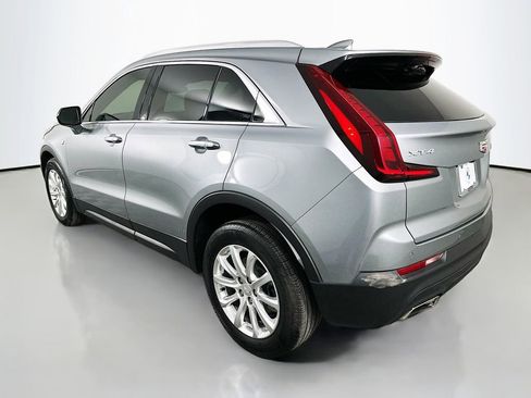 Used 2023 Cadillac XT4 Luxury w/ Driver Awareness Package FWD image 7