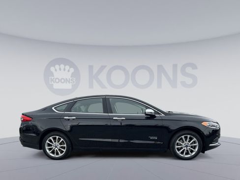 Certified 2018 Ford Fusion Energi SE FWD image 17