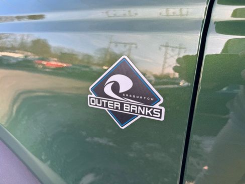 Used 2024 Ford Bronco Outer Banks image 25