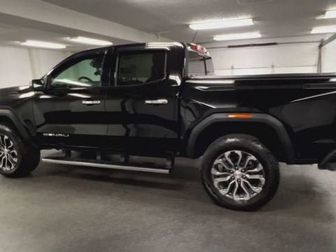 Certified 2025 GMC Canyon Denali AWD/4WD image 6